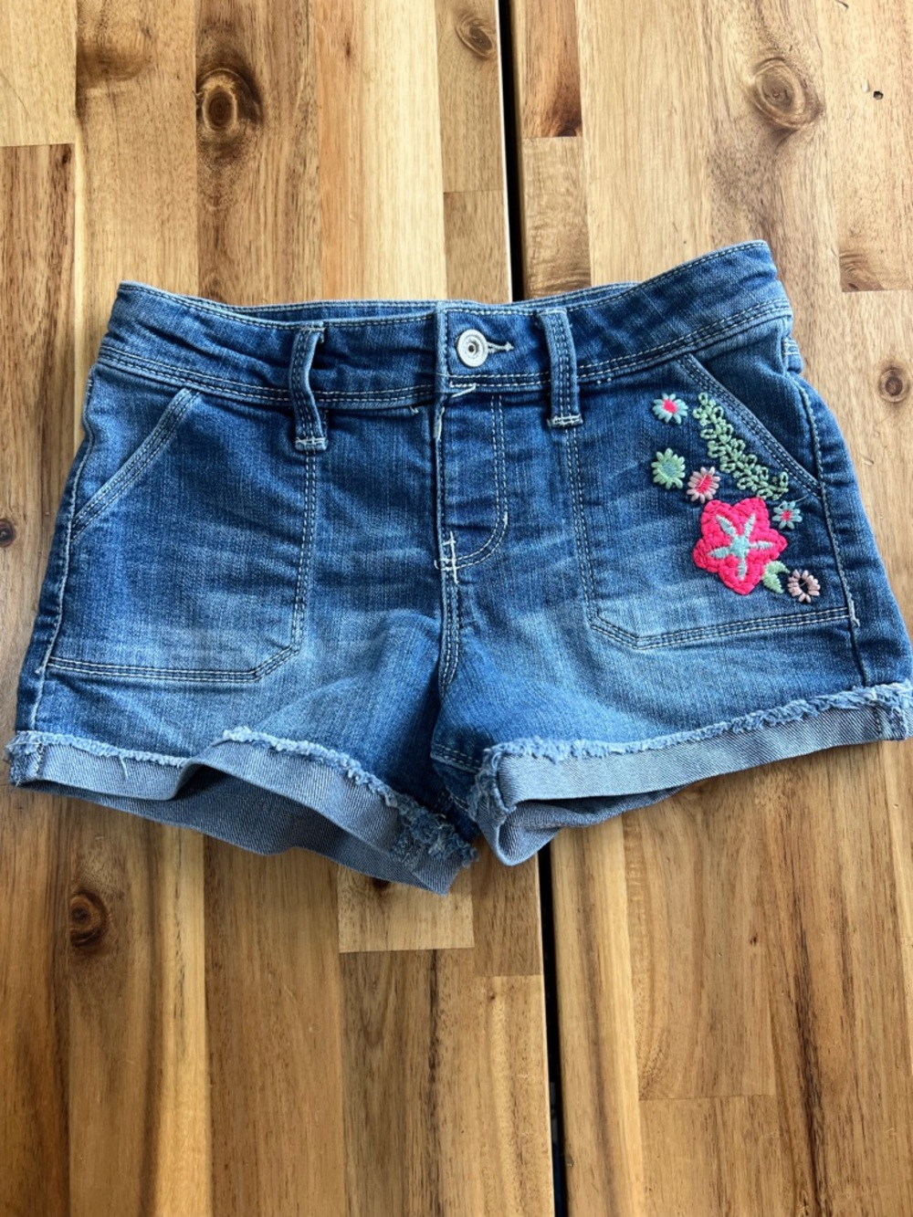 Sonoma Girls Denim Shorts Floral Embroidered Raw Hem Size 7